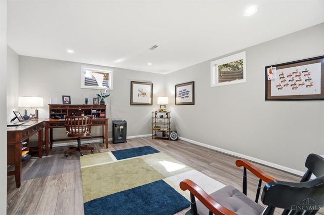 3667 Carpenters Green Lane, Blue Ash, OH 45241