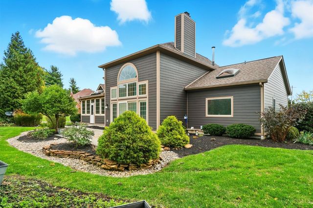 3667 Carpenters Green Lane, Blue Ash, OH 45241