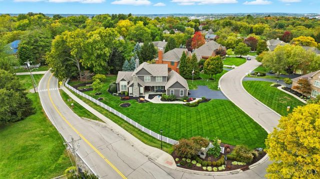 3667 Carpenters Green Lane, Blue Ash, OH 45241