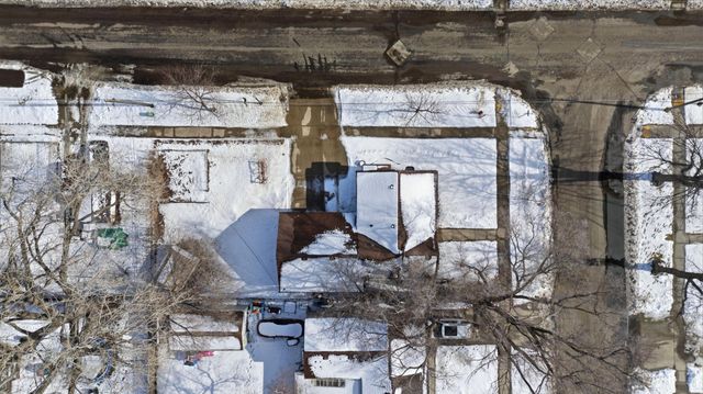 1621 12th Avenue S, Fargo, ND 58103