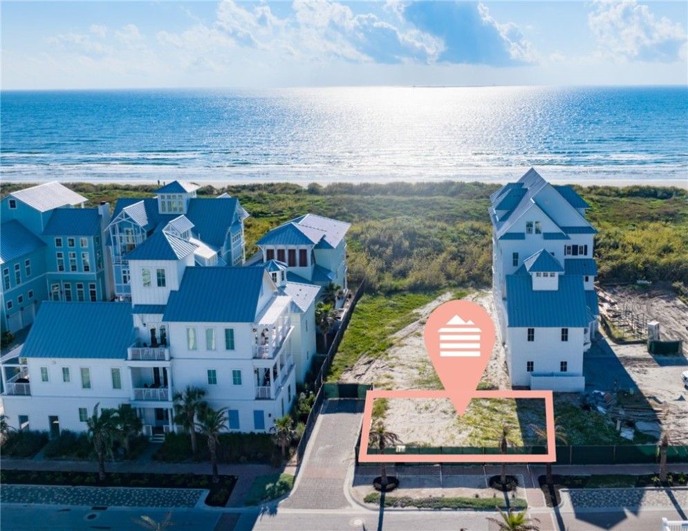 196 Coastline Dr, Port Aransas, TX 78373