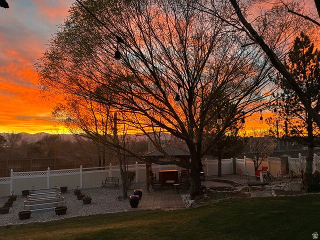 10218 S SANDY WILLOWS CV, Sandy, UT 84070