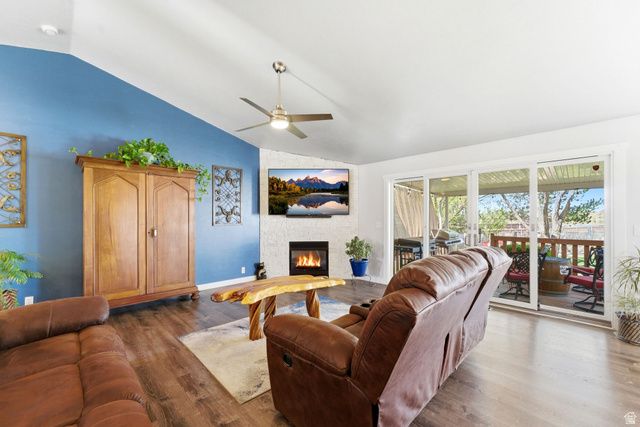 10218 S SANDY WILLOWS CV, Sandy, UT 84070