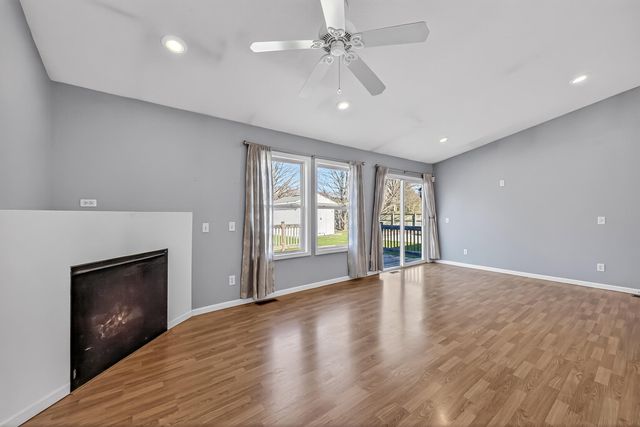 7947 S Marlene Drive, Rothbury, MI 49452
