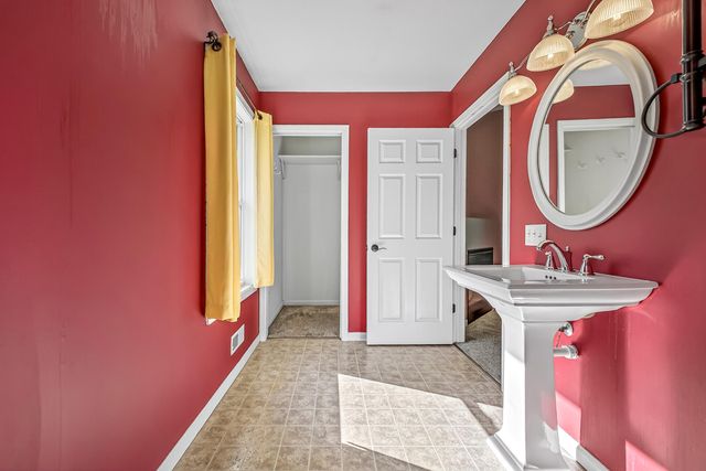 7947 S Marlene Drive, Rothbury, MI 49452