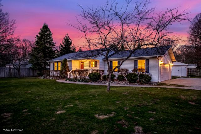 7947 S Marlene Drive, Rothbury, MI 49452