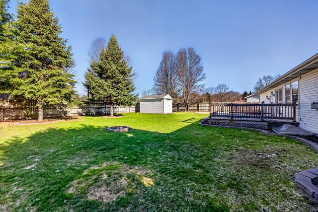 7947 S Marlene Drive, Rothbury, MI 49452