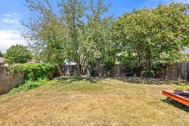 2002 Charlotte Estates DR, Austin, TX 78744