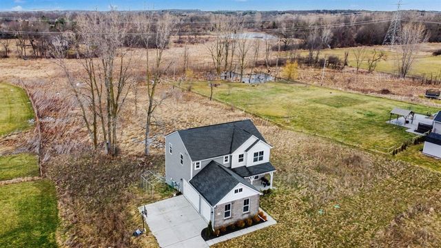 8850 Island Lake Road, Dexter, MI 48130