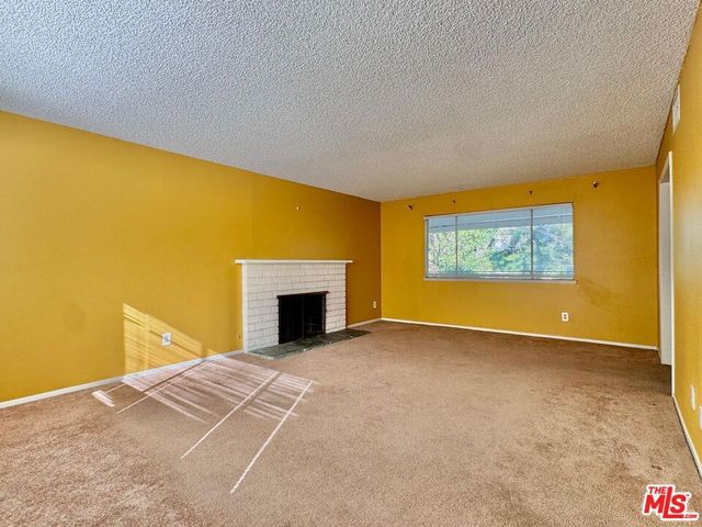 26026 Adamor Road, Calabasas, CA 91302