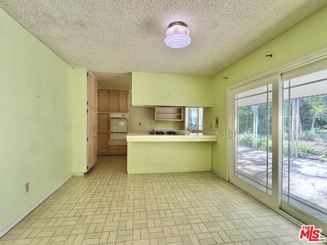 26026 Adamor Road, Calabasas, CA 91302