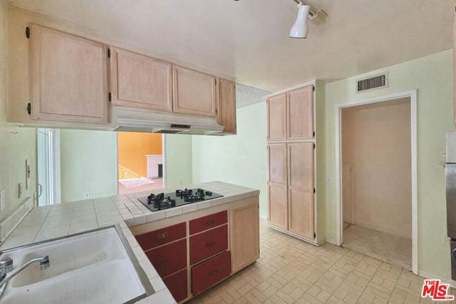 26026 Adamor Road, Calabasas, CA 91302