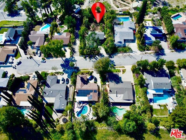 26026 Adamor Road, Calabasas, CA 91302