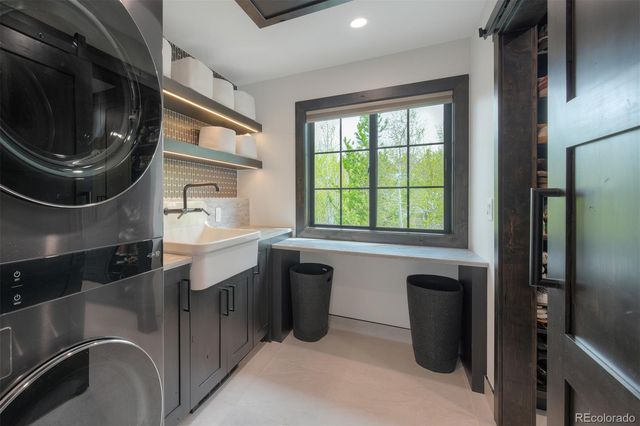 306 S Golden Eagle Drive, Silverthorne, CO 80498
