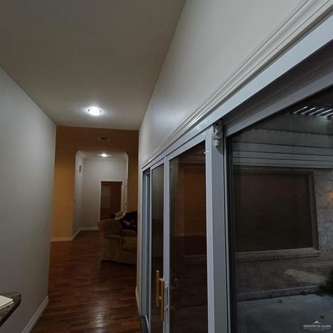 805 Parkview Circle, Harlingen, TX 78550