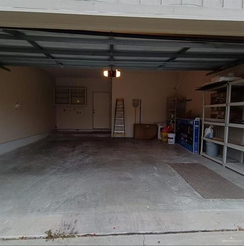 805 Parkview Circle, Harlingen, TX 78550