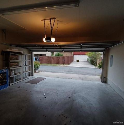 805 Parkview Circle, Harlingen, TX 78550