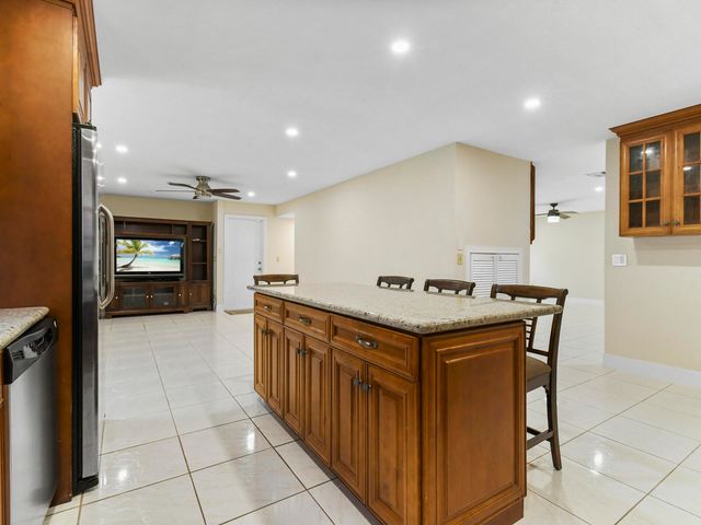 22965 Old Inlet Bridge Drive, Boca Raton, FL 33433