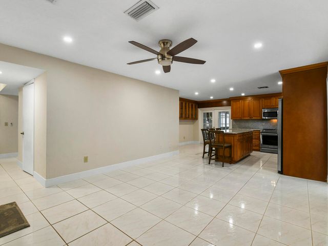 22965 Old Inlet Bridge Drive, Boca Raton, FL 33433