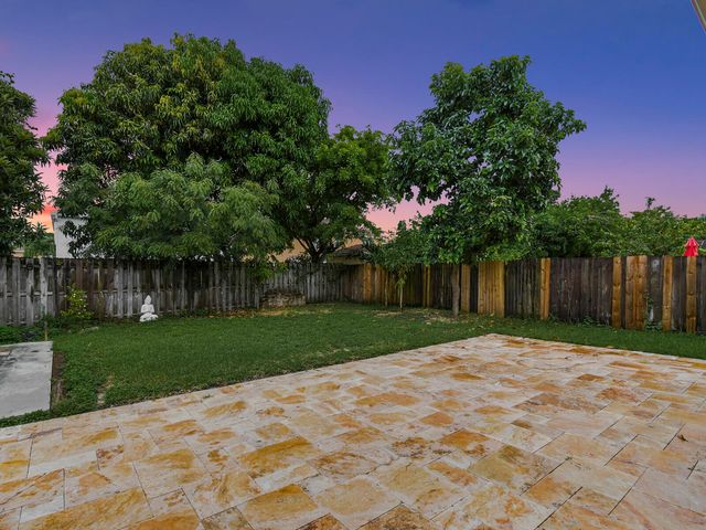 22965 Old Inlet Bridge Drive, Boca Raton, FL 33433