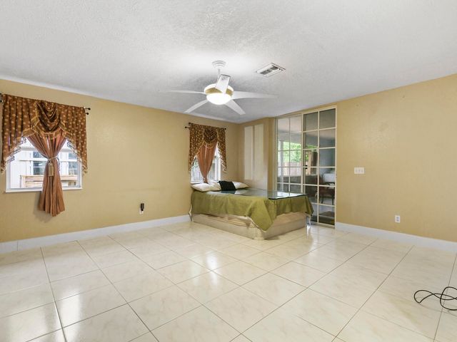 22965 Old Inlet Bridge Drive, Boca Raton, FL 33433