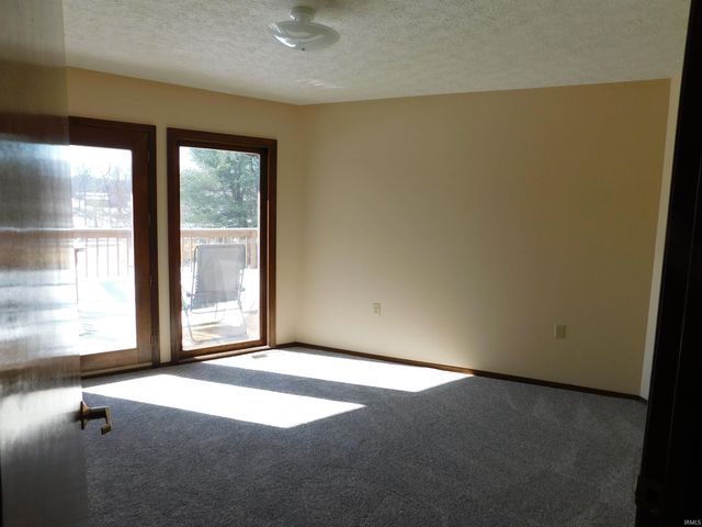 6601 N Rhinestone Drive, Ellettsville, IN 47429