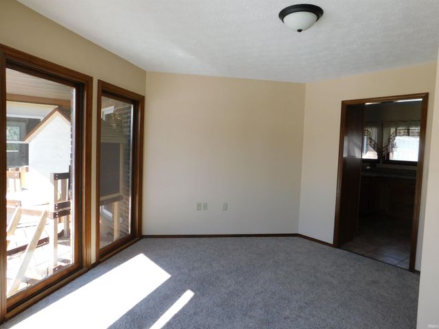 6601 N Rhinestone Drive, Ellettsville, IN 47429