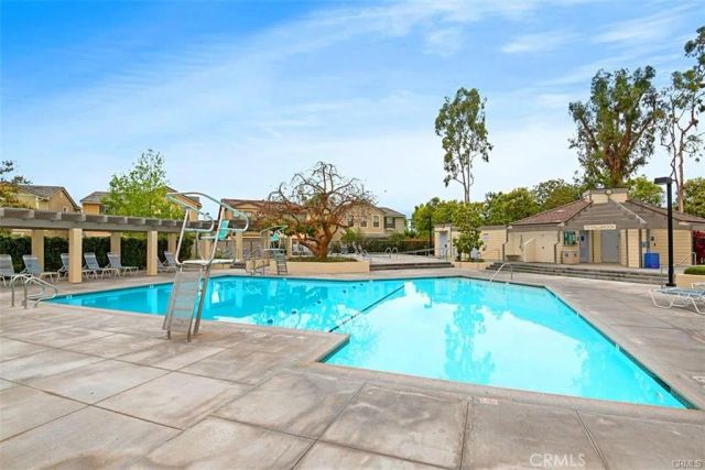 13 Ashbrook, Irvine, CA 92604