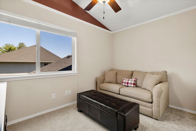 351 SE Soft Tail Loop, Bend, OR 97702