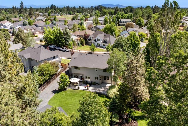 351 SE Soft Tail Loop, Bend, OR 97702