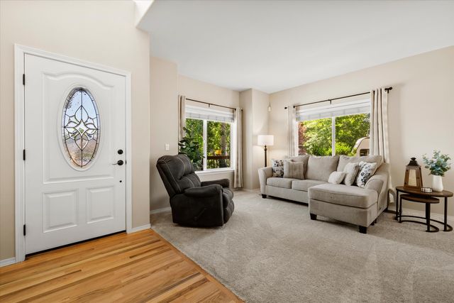 351 SE Soft Tail Loop, Bend, OR 97702
