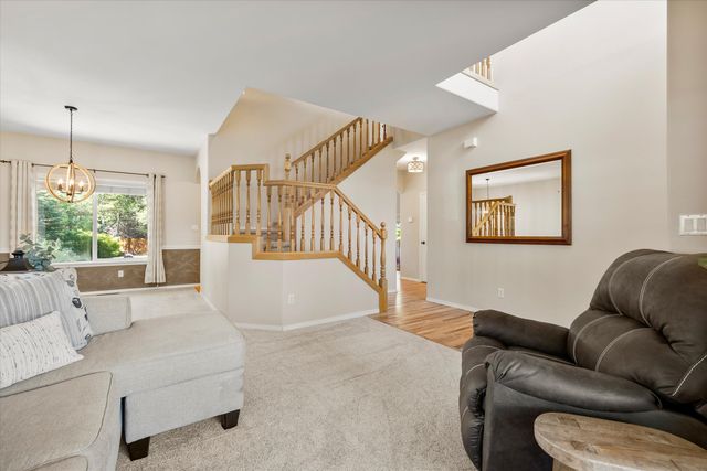 351 SE Soft Tail Loop, Bend, OR 97702