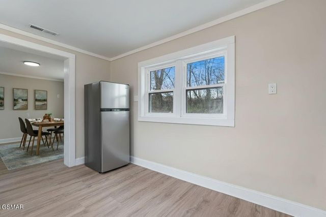 6617 Washington Pike, Knoxville, TN 37918