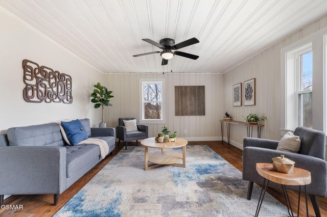 6617 Washington Pike, Knoxville, TN 37918