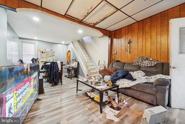 1505 W OAKDALE ST, Philadelphia, PA 19132