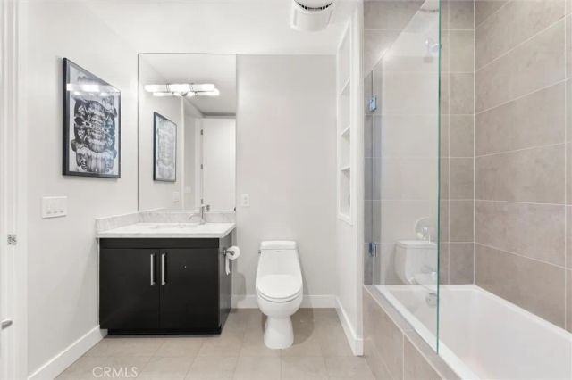 6001 Carlton Way 102, Los Angeles, CA 90028