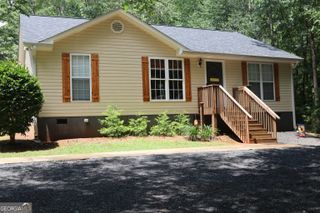 3587 Sr 18 Highway, West Point, GA 31833