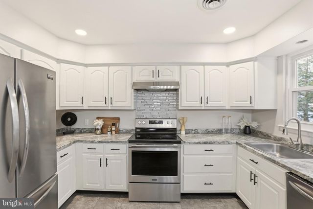 23-B PORTSMOUTH ST SEC 55, Whiting, NJ 08759