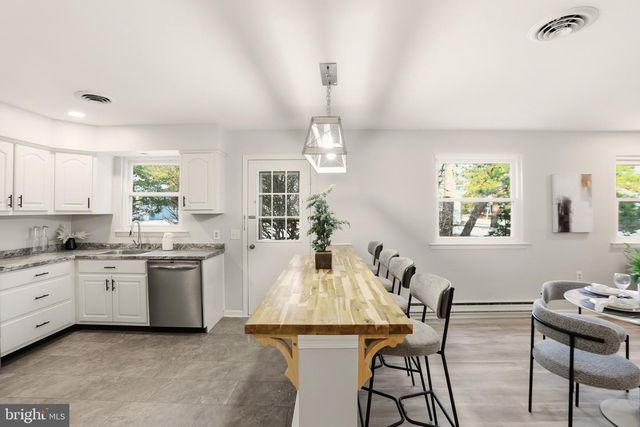 23-B PORTSMOUTH ST SEC 55, Whiting, NJ 08759