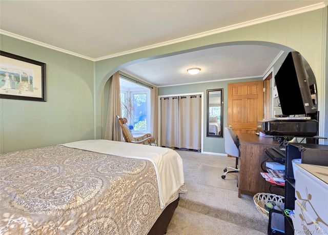3 Broadway, Ronkonkoma, NY 11779