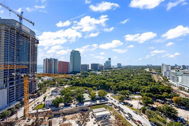 60 SW 13th St 1700, Miami, FL 33130