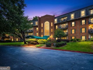 28402 Plantation Drive NE, Atlanta, GA 30324