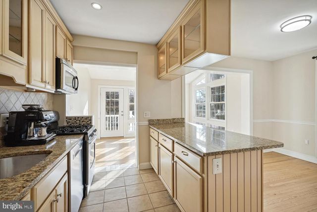 313 E MASON AVE, Alexandria, VA 22301