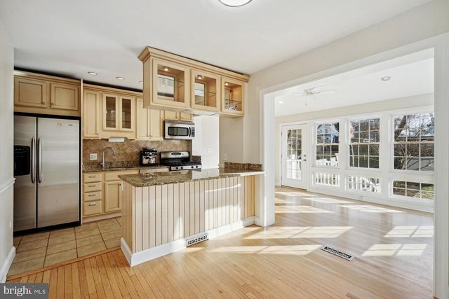 313 E MASON AVE, Alexandria, VA 22301