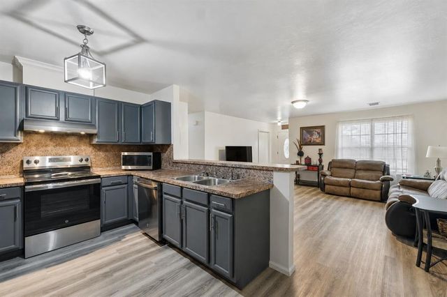 8109 NW 72nd Street, Oklahoma City, OK 73132