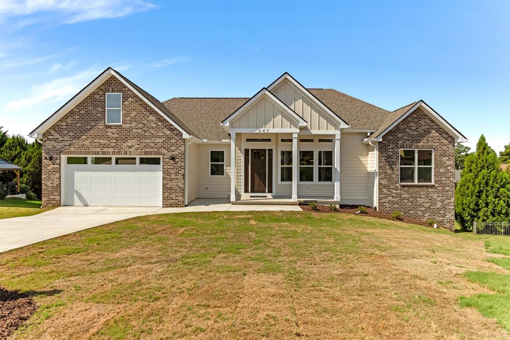 247 Tuscan Ridge Trail, Inman, SC 29349