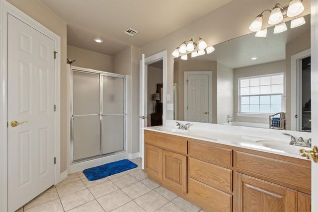 101 Fox RUN, Centerton, AR 72719