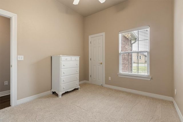 101 Fox RUN, Centerton, AR 72719