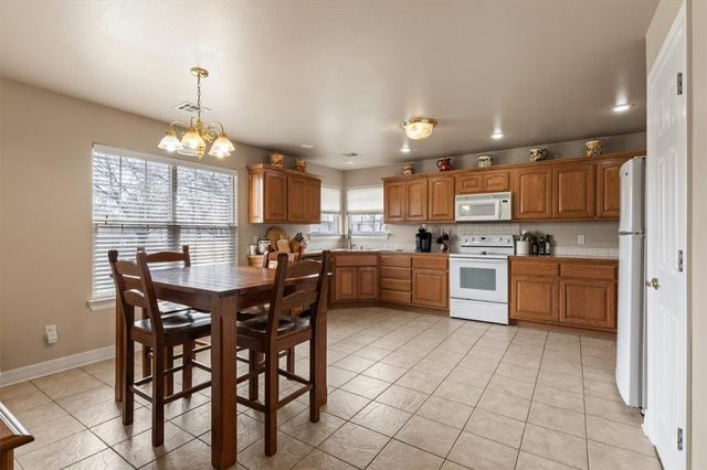 101 Fox RUN, Centerton, AR 72719