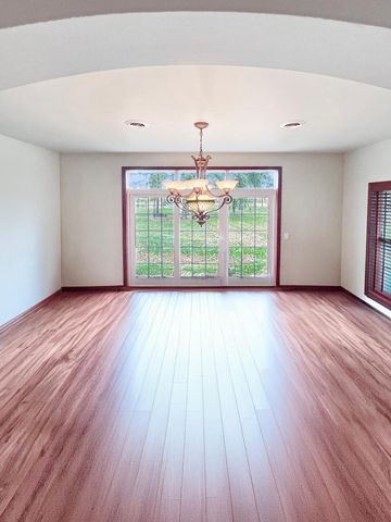 108 Goldfinch Lane, Clearwater, MN 55320